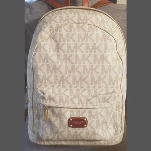 !!MARKDOWN!! MK leather signature logo backpack